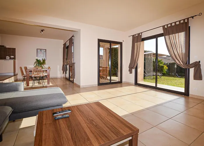 Prázdninový dům In With Wi-fi *